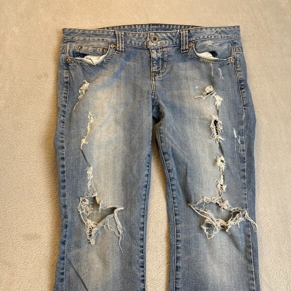 Guess Women's Jeans 35x31 Flirty Straight Destroyed Blue Denim Stretch - Picture 6 of 16